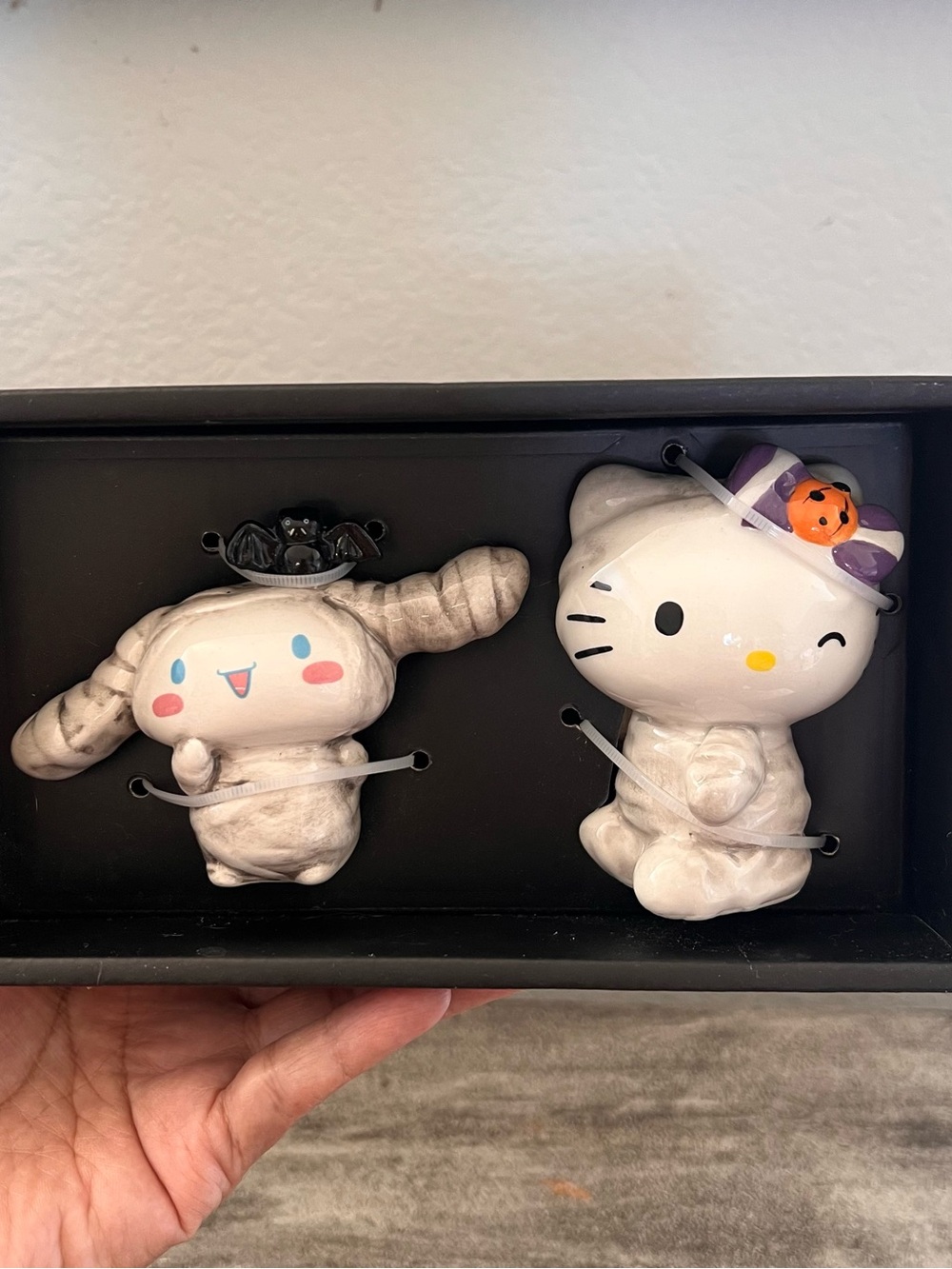 Hello Kitty & Cinnamoroll Mummy Halloween Salt and Pepper Shakers Pumpkin/Bat